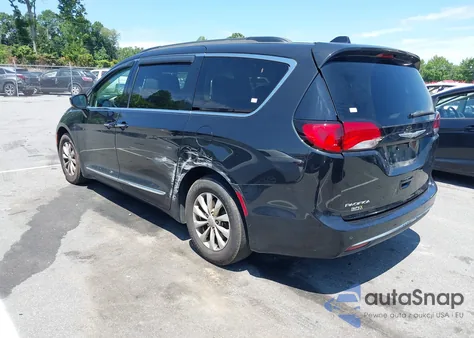 2017 Chrysler Pacifica Touring L z USA, uszkodzony, nr VIN 2C4RC1BG7HR507669